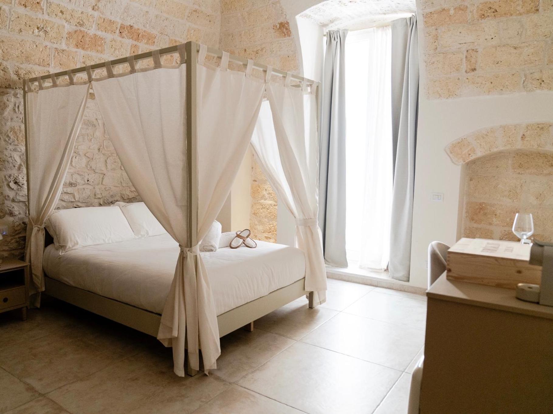 Aurluna Luxury Suites Bari Exterior photo